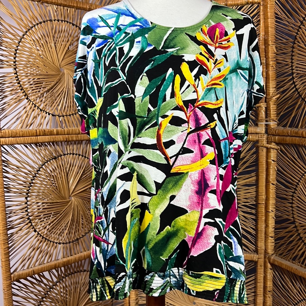 XL , Lovely colorful short sleeved tunic top, Christopher &Banks,